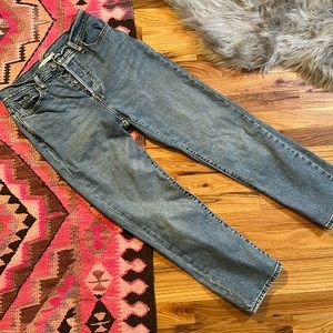 LEVI high waisted button fly Wedgie Jeans Denim EUC 28 x 28 high waist straight